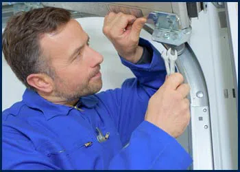 Garage Door Shop Repairs Boston, MA 617-925-6553 - cont-door-repair-t-16-09m